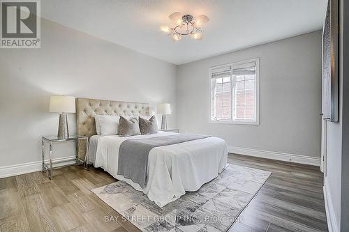 411 Weldrick Road E, Richmond Hill, ON 