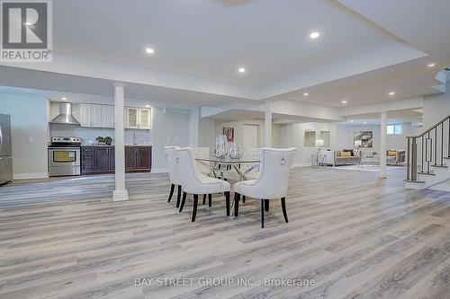 411 Weldrick Road E, Richmond Hill, ON 