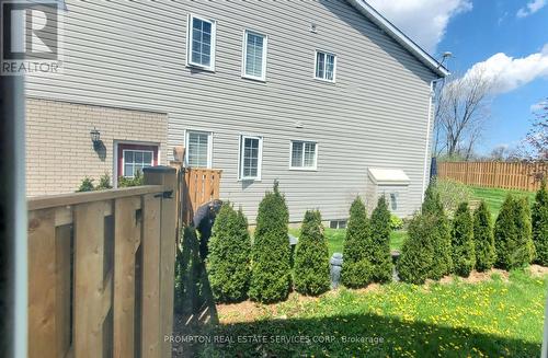 7410 Trinity Court, Niagara Falls, ON 