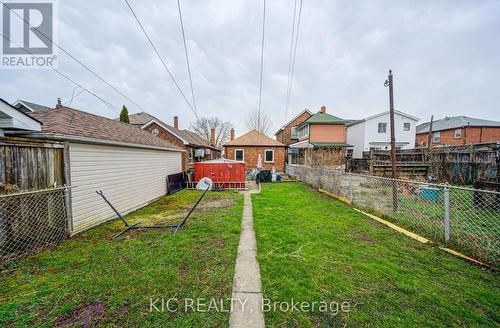 35 Montcalm Avenue Nw, Toronto, ON 