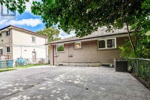 53 Glory Crescent, Toronto, ON 