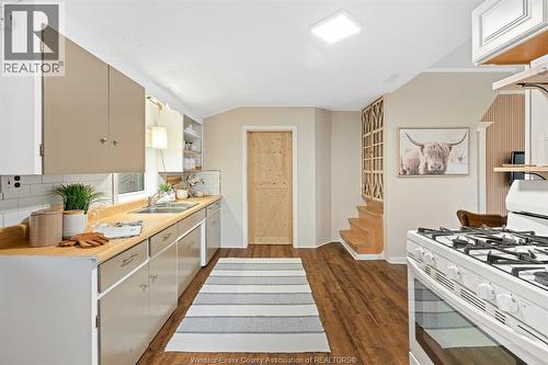 11 Poplar, Tilbury, ON 
