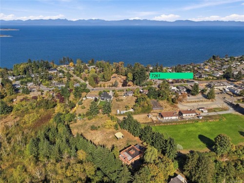 7261 Lantzville Rd, Lantzville, BC 