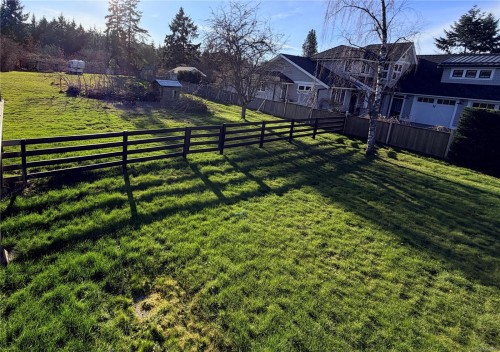 7261 Lantzville Rd, Lantzville, BC 