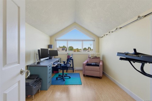 #2-20 Menzies St, Victoria, BC 