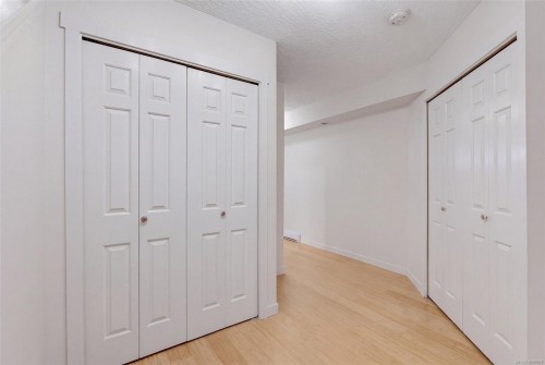 #2-20 Menzies St, Victoria, BC 