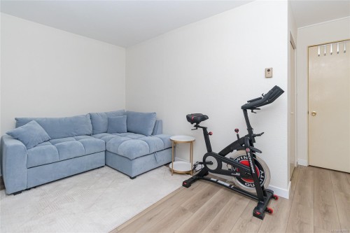 #43-840 Craigflower Rd, Esquimalt, BC 