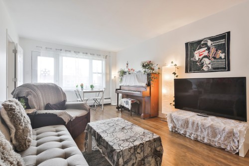 308-6666 Av. Fielding , Montréal (Côte-des-Neiges/Notre-Dame-de-Grâce), QC H4V 1N6 4