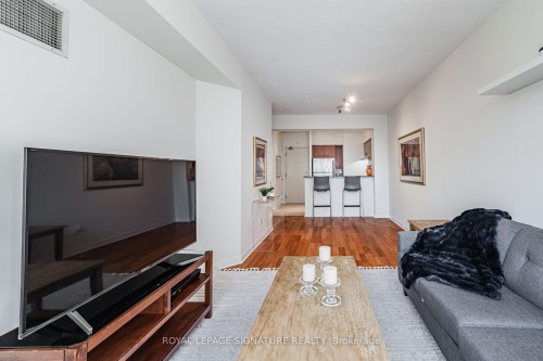 311-485 Rosewell Avenue, Toronto, ON 