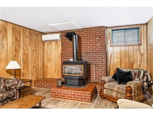 582 Broad St, Nashwaaksis, NB 