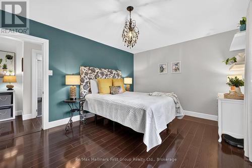 10 Lincoln Street, Ajax (Central West), ON 
