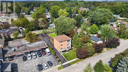 10 Lincoln Street, Ajax (Central West), ON 