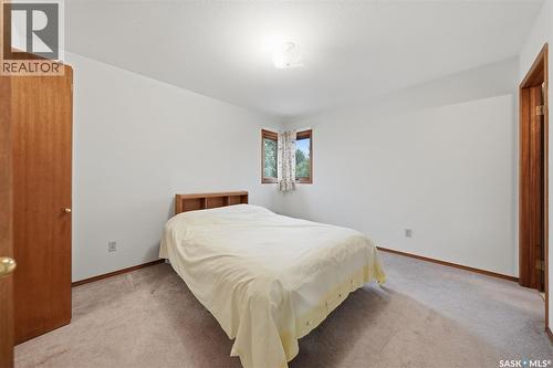 427 Bronson Crescent, Saskatoon, SK 