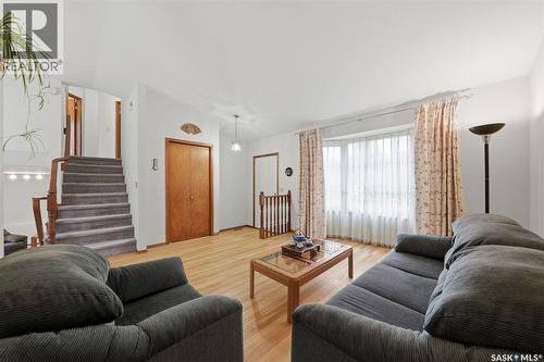 427 Bronson Crescent, Saskatoon, SK 