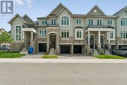29 LYALL STOKES CIRCLE East Gwillimbury, ON L0G 1M0