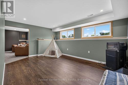 Games Room - 548 Tiffen Road, Marmora And Lake (Marmora Ward), ON 