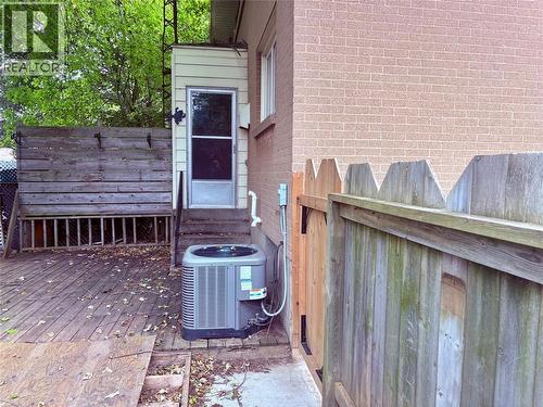 825 Elizabeth Avenue, Sarnia, ON 