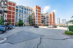 410 W KING W/S Street W Unit# 112 Kitchener, ON N2G 1C3