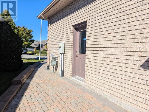 4022 Classic Parkway, Hanmer, ON 