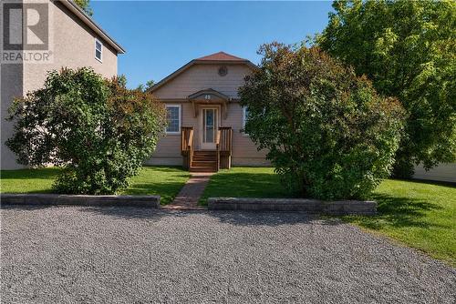 48 Gutcher Avenue, Sudbury, ON 