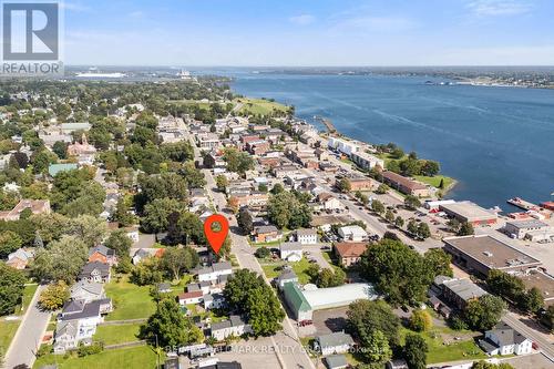 404 Henry Street W, Prescott, ON 