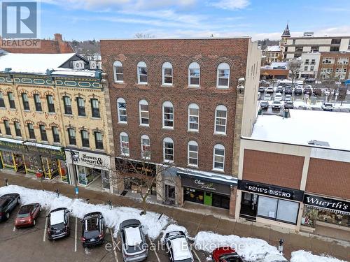 9 - 24 WELLINGTON STREET , Stratford, Ontario N5A 2L2 2