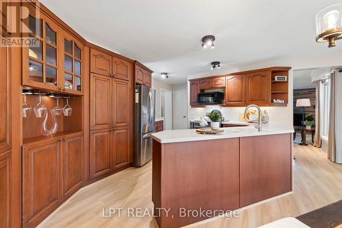 204 The Queensway S, Georgina, ON 