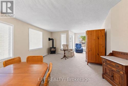 Living Room - 204 The Queensway S, Georgina, ON 