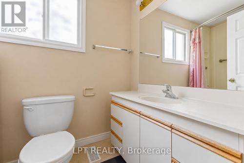 Bathroom - 204 The Queensway S, Georgina, ON 