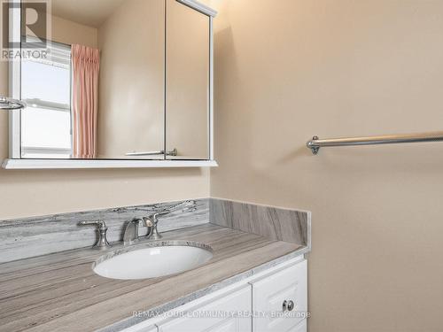 182 Bay Thorn Drive, Markham, ON 