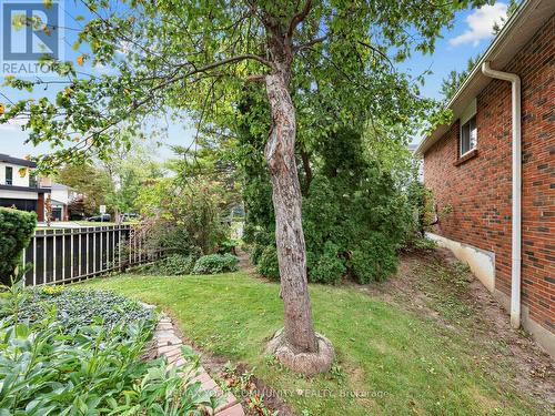182 Bay Thorn Drive, Markham, ON 