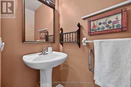 103 Tall Oak Private, Ottawa, ON 
