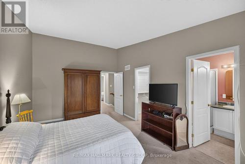 103 Tall Oak Private, Ottawa, ON 