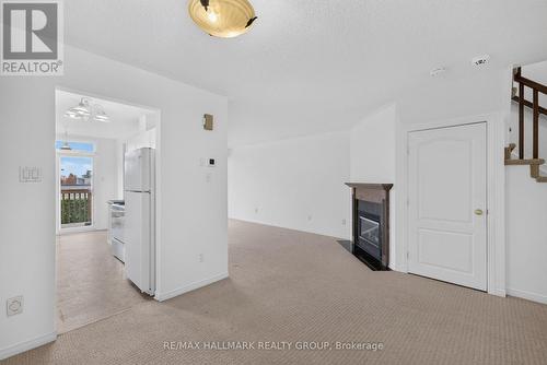 103 Tall Oak Private, Ottawa, ON 
