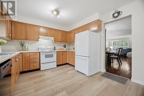 39 Ebby Avenue E, Brampton, ON 