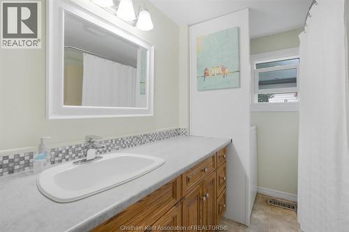 22220 Charing Cross Road, Chatham, ON 