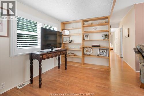 22220 Charing Cross Road, Chatham, ON 