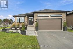 61 HASTINGS PARK DRIVE Belleville (Belleville Ward), ON K8P 0H7