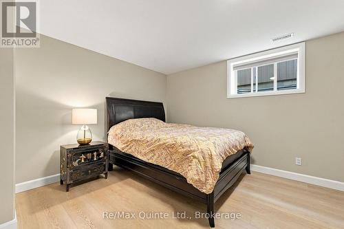 61 Hastings Park Drive, Belleville (Belleville Ward), ON 