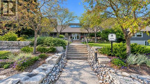 Lighthouse Point Rec Centre - 288 Mariners Way, Collingwood, ON 