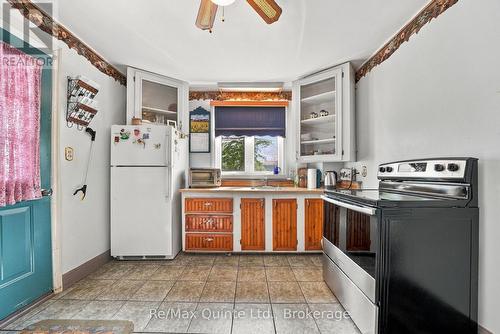 170 Moira Street W, Belleville (Belleville Ward), ON 