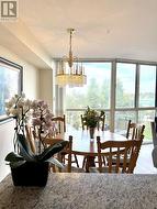 Dining - 