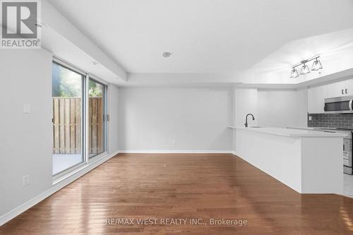 122 - 20 Elsie Lane, Toronto, ON 