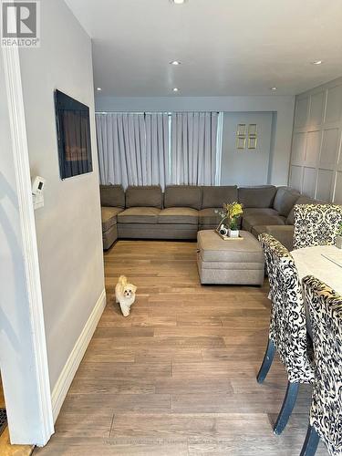7076 Harwick Drive, Mississauga, ON 
