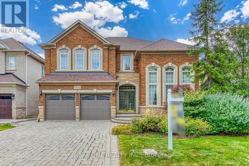 1206 LINDENROCK DRIVE  Oakville, ON L6H 6T4