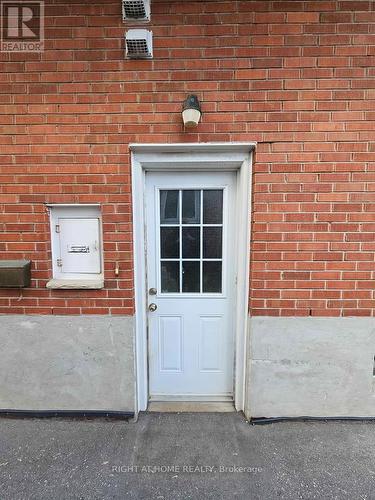LOWER - 707 HORTOP STREET , Oshawa, Ontario L1G 4N7 3