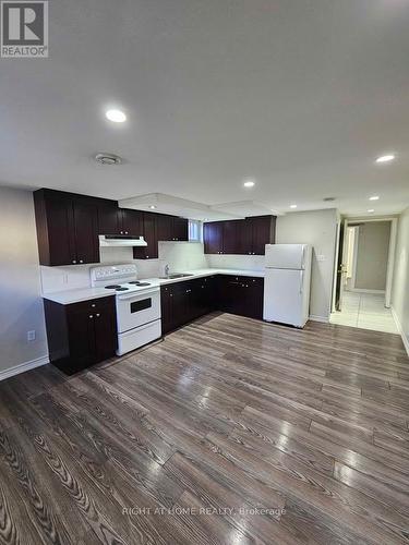 LOWER - 707 HORTOP STREET , Oshawa, Ontario L1G 4N7 4
