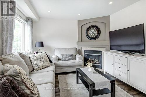 2183 Birchleaf Lane, Burlington, ON 