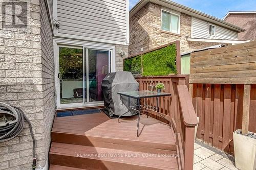 2183 Birchleaf Lane, Burlington, ON 