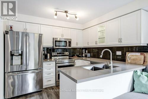 2183 Birchleaf Lane, Burlington, ON 